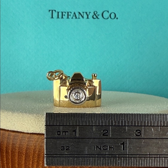 Tiffany & Co. 18k gold diamond camera pendant charm (rare) - Picture 11 of 14